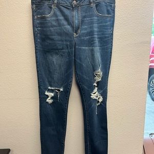 Distressed American Eagle jeans 18 long